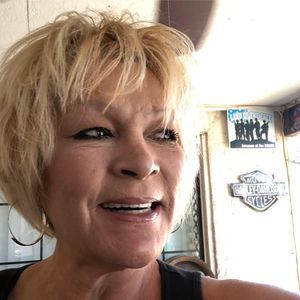 Meet your Posher, Jacqueline